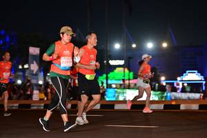 BIB: 22939
                            <button type="button" onclick="openModal(15095294)" class="btn btn-primary btn-sm float-right btn-popup" data-toggle="modal" data-target=".modal-high-quality">
                        <i class="fas fa-shopping-cart"></i> Add to Cart
                    </button>
                                            <button type="button" onclick="isThisMe(15095294, true)" class="btn btn-success btn-sm float-right btn-popup btn-isme hidden" data-toggle="tooltip" data-placement="bottom" title="นี่คือรูปของคุณใช่ไหม คลิกที่นี่เพื่อเอาเข้าอัลบั้ม">
                        <i class="fas fa-plus"></i> Add to album
                    </button>
                    <button type="button" onclick="isThisMe(15095294, false)" class="btn btn-warning btn-sm float-right btn-popup btn-isnotme hidden">
                        <i class="fas fa-ban"></i> Remove from album
                    </button>